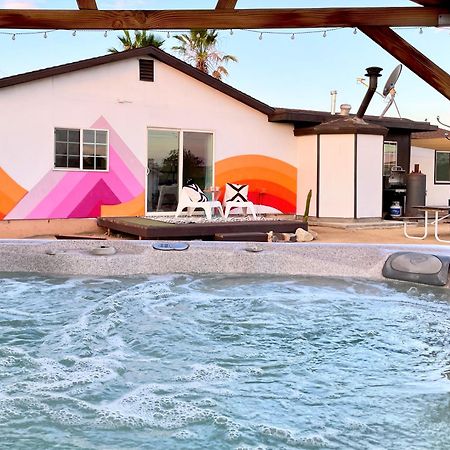 Twin Palms Desert Getaway - Jacuzzi, Fire Pit, Meditation Room & More Joshua Tree Εξωτερικό φωτογραφία