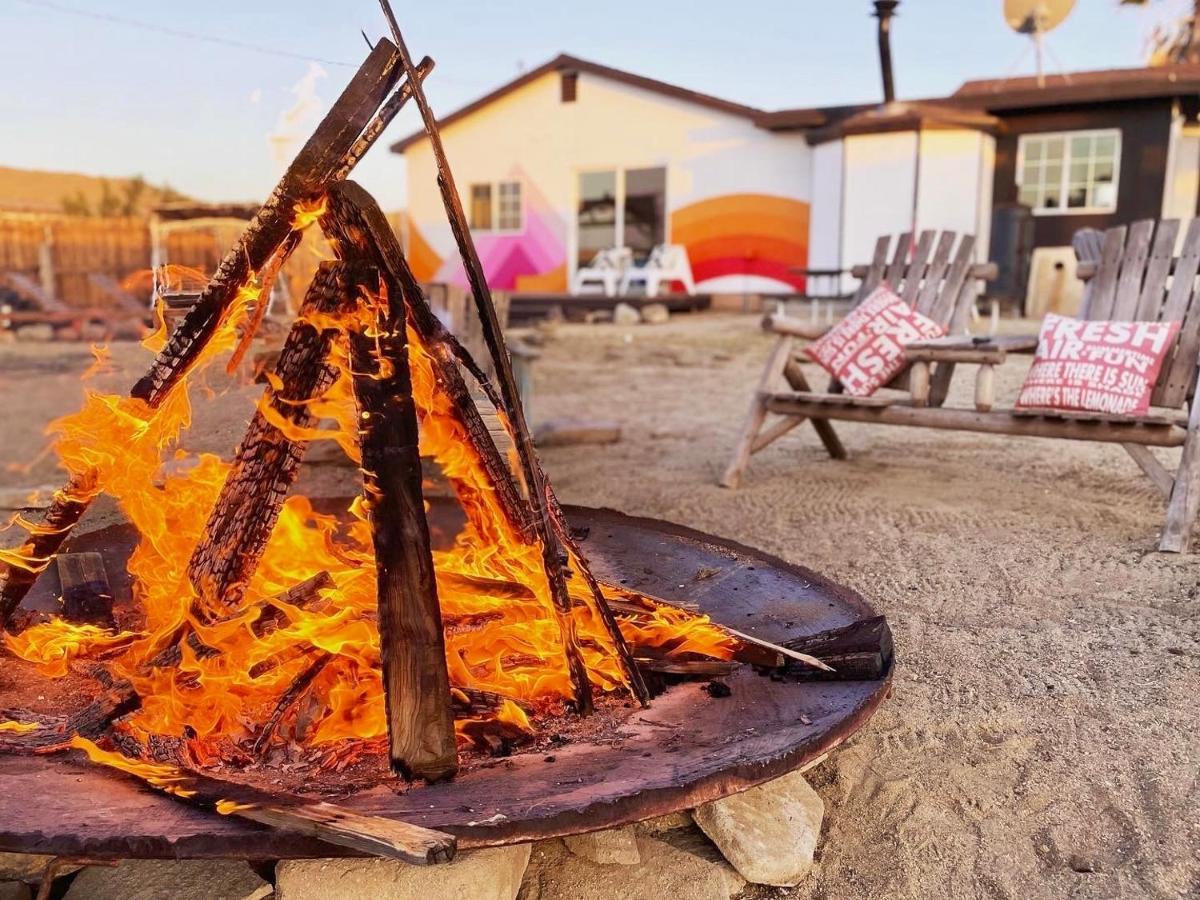 Twin Palms Desert Getaway - Jacuzzi, Fire Pit, Meditation Room & More Joshua Tree Εξωτερικό φωτογραφία
