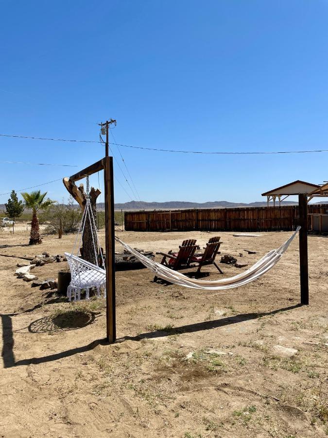 Twin Palms Desert Getaway - Jacuzzi, Fire Pit, Meditation Room & More Joshua Tree Εξωτερικό φωτογραφία