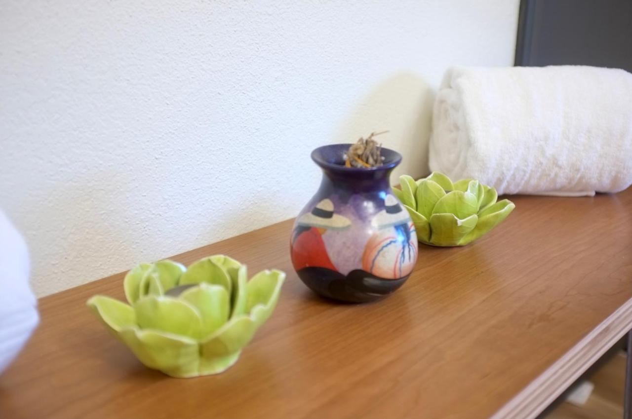 Twin Palms Desert Getaway - Jacuzzi, Fire Pit, Meditation Room & More Joshua Tree Εξωτερικό φωτογραφία